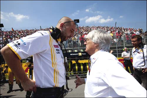 http://www.f1news.ru/userfiles/lopez-ecclestone.jpg